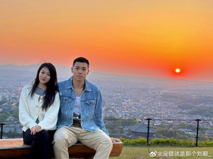 刘毅旅日随拍曝光 山东男篮悍将开启环球探索之旅